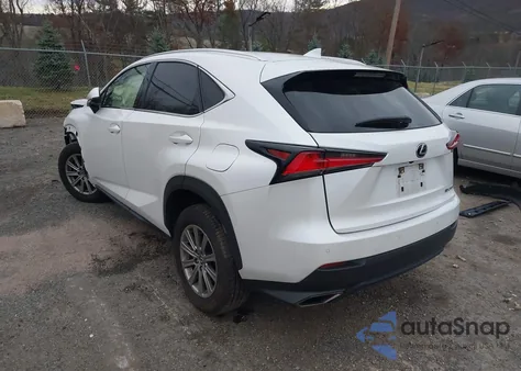 2021 Lexus Nx 300 z USA, uszkodzony, nr VIN JTJDARDZ2M5025581